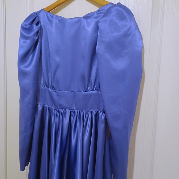 Vintage Formal Gown - circa 1980s - Royal Blue - Picture 4 of 11
